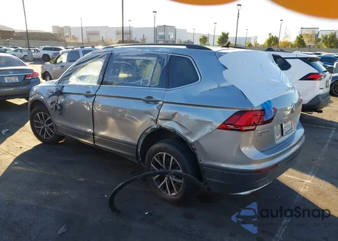 2019 Volkswagen Tiguan 2.0T Se/2.0T Sel/2.0T Sel R-Line/2.0T Sel R-Line Black from USA, damaged, VIN 3VV3B7AX7KM121105